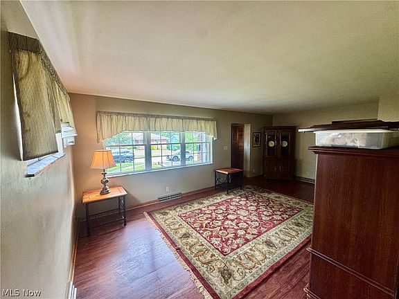 5th image of 102 Willinda Dr