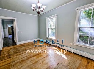 610 Water St #B, Gardiner, ME 04345