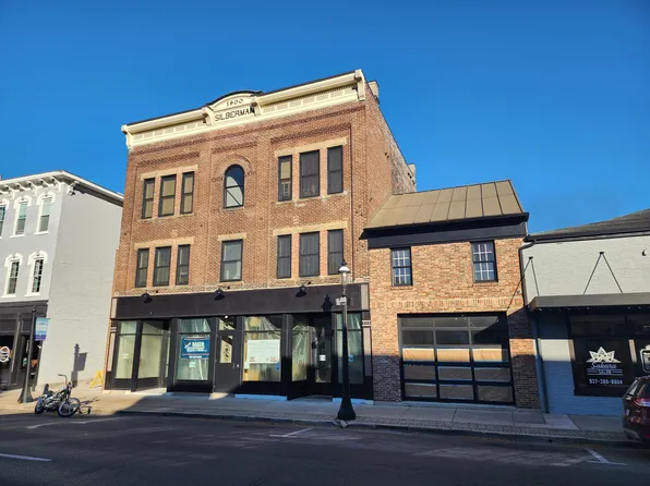 28 S Main St, Miamisburg, OH