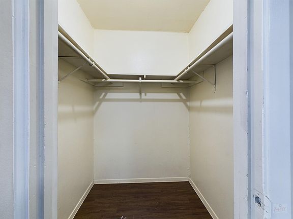 4th image of 5300 Guadalupe St #6206
