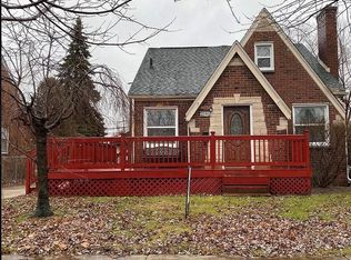 22460 Nevada Ave, Eastpointe, MI 48021