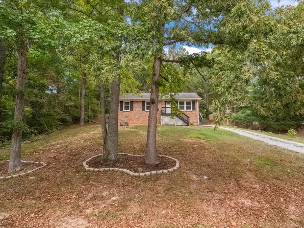 131 Bern St, Waverly, TN 37185