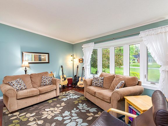 3rd image of 783 Millstone Ln