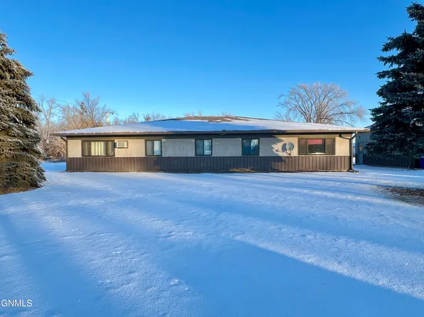 406 5th Ave, Fingal, ND 58031