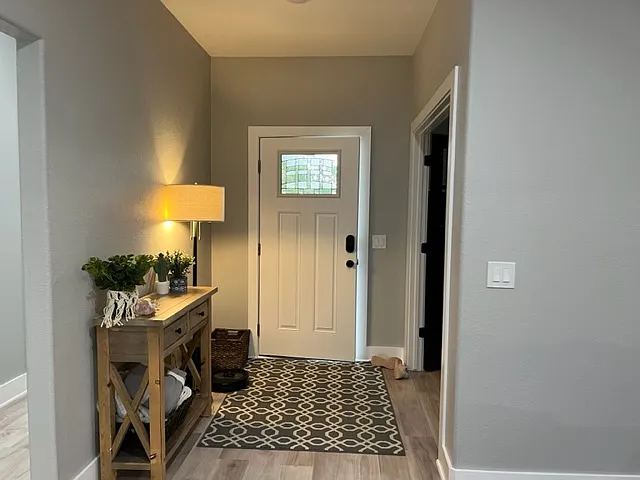 44 Rannoch Dr — Photo 2
