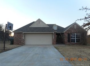 9700 N 102nd East Ave, Owasso, OK 74055