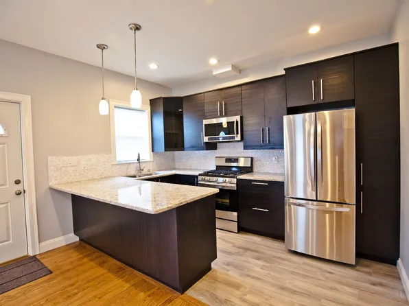 2 Union St, North Andover, MA 01845