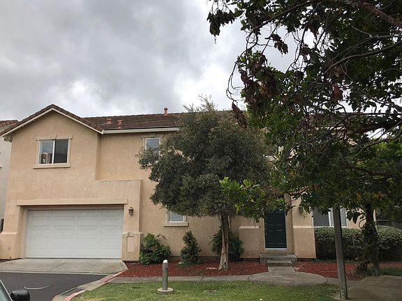 2nd image of 525 Saint Anton Way