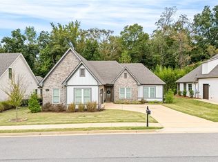 3050 Mill Lakes Rdg, Opelika, AL 36801