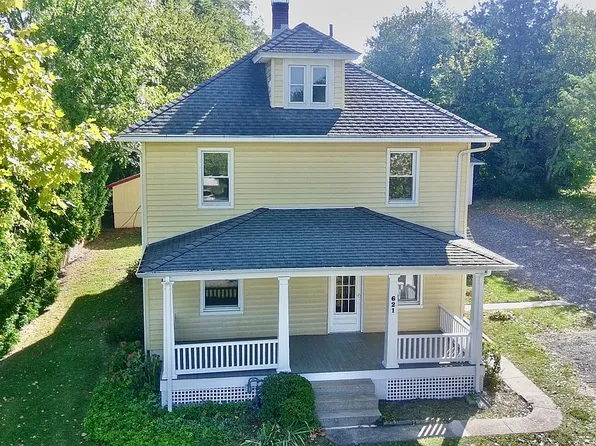 621 S Main St, Shrewsbury, PA 17361