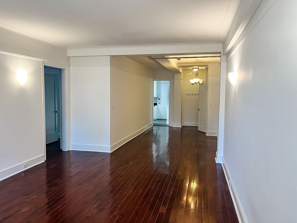 1st image of 225 W 71st St #71
