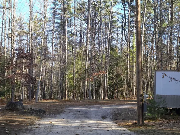 31 Sand Road, Naples, ME 04055
