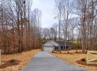 636 James Maxwell Rd, Commerce, GA 30529