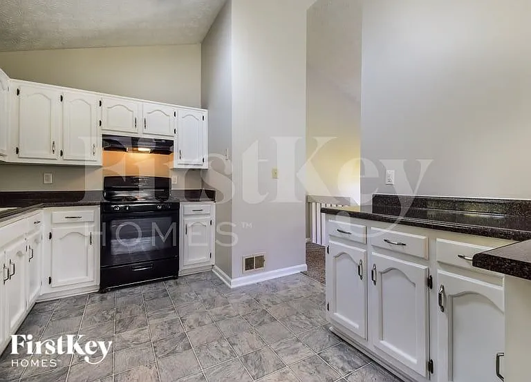 4112 Springridge Trce — Photo 6