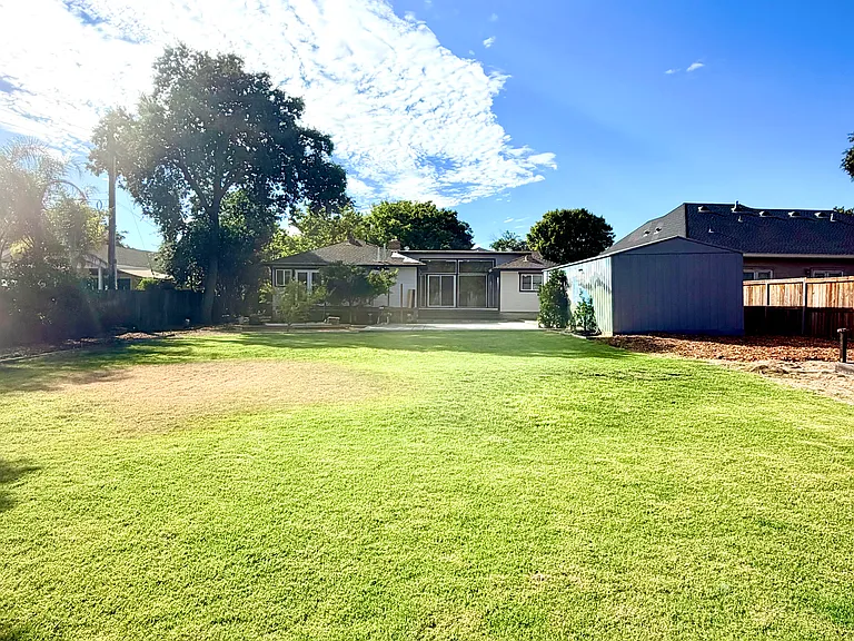 3590 Buena Vista Dr — Photo 18