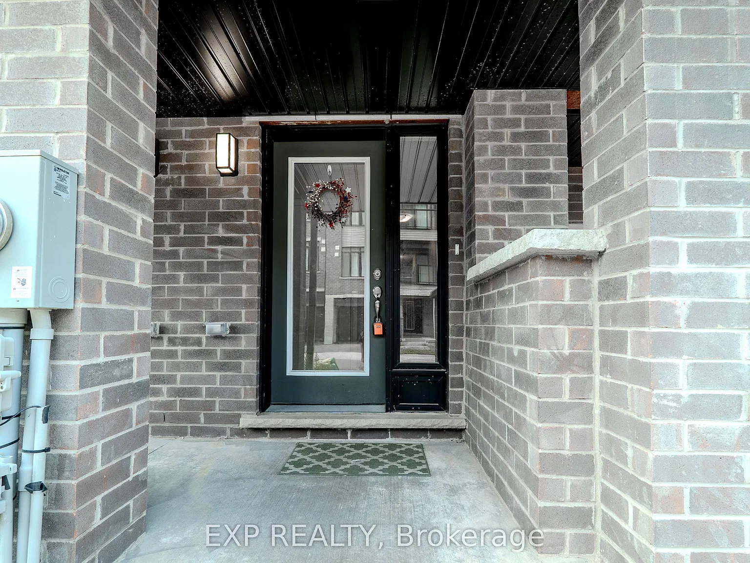 4 bed, $2,500 — Photo 4