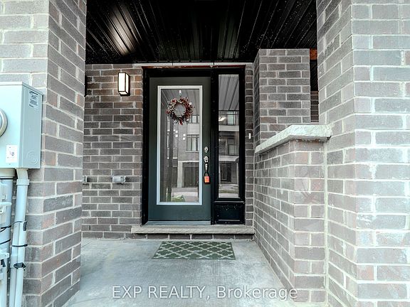 4th image of 585 Colborne St #1207
