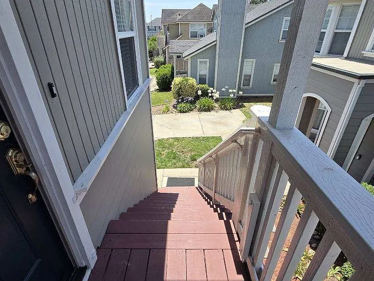 Giffen Pl — Photo 18