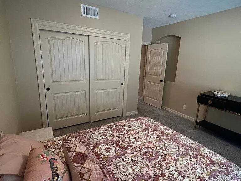 3007 Jackson St — Photo 35