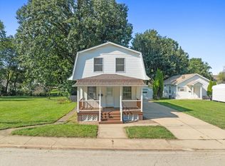 810 E Lincoln St, Bloomington, IL