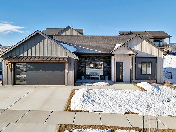 2nd image of 4369 Christian Dr