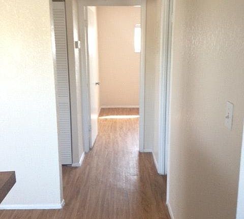 5th image of 3850 Greenway Dr APT 907