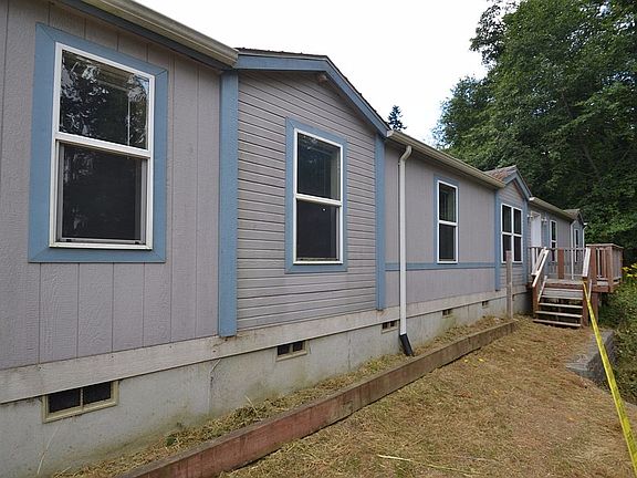 3rd image of 867 Snowshoe Pl