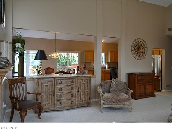 4th image of 11249 Frederick Ln