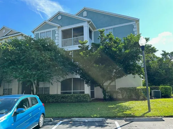 12861 Madison Pointe Cir APT 202, Orlando, FL 32821