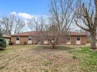 204 W Jewell Dr, Republic, MO 65738