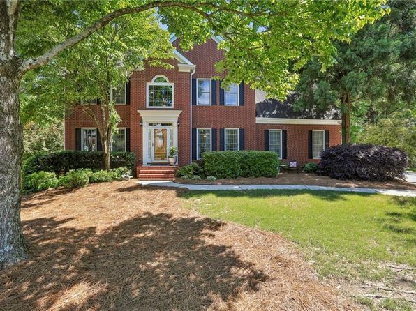 5100 Sunset Maple Trl, Lilburn, GA 30047