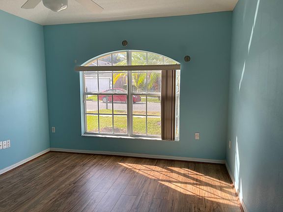 2nd image of 14881 Lady Victoria Blvd