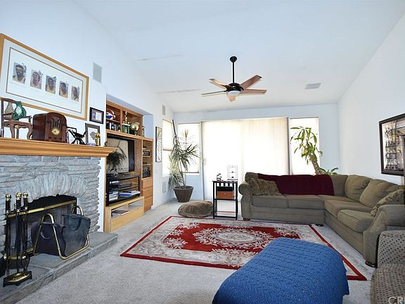 4th image of 27208 Trenton Pl