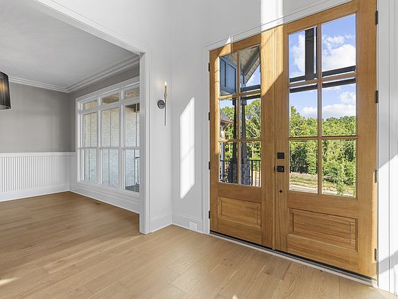 5th image of 4016 Mandrake Pl #170