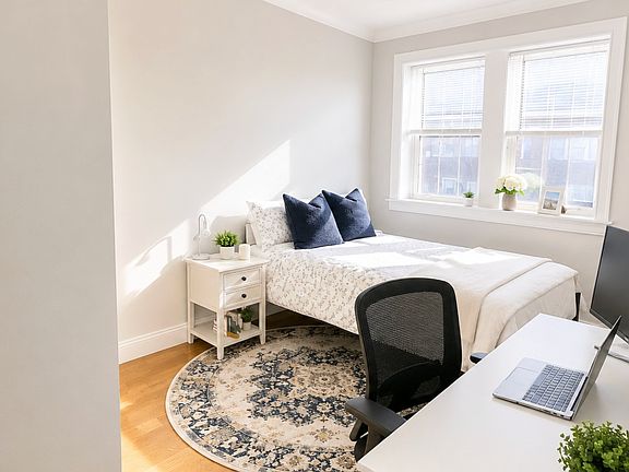 2nd image of 51 Englewood Ave #6