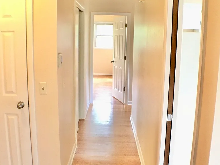 422 Rushmore Ln #1 — Photo 11