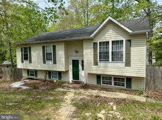650 Running Fox Rd, Lusby, MD 20657