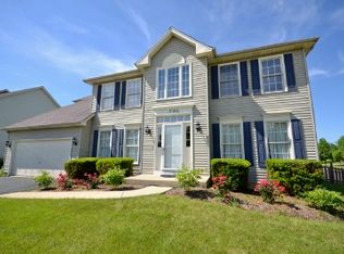 3186 Secretariat Dr, Aurora, IL 60502