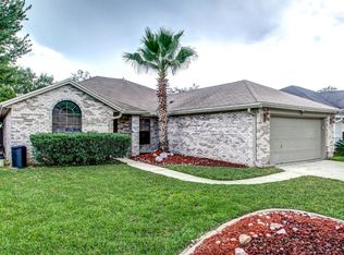 7035 Shady Pine St W, Jacksonville, FL 32244