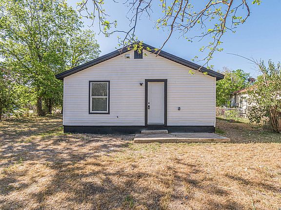 4th image of 524 Avenue B