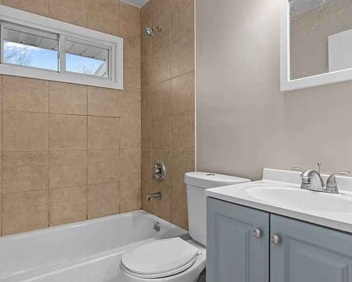 10518 Gretna Cir — Photo 22