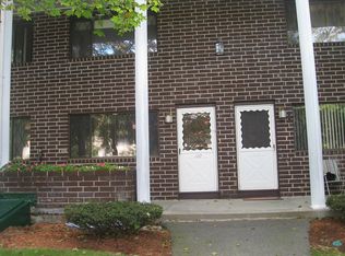 120 Farrwood Dr, Haverhill, MA 01835