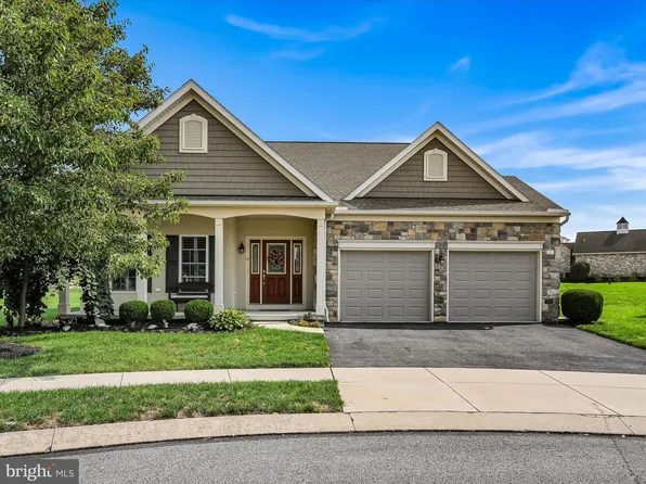 13 Wildflower Ct, Gordonville, PA 17529