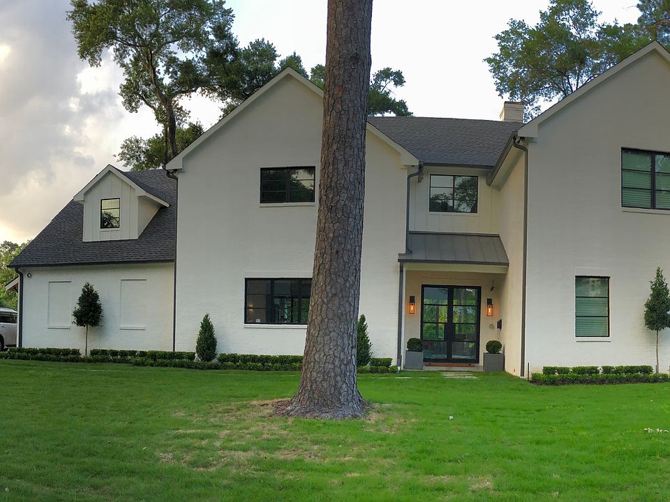 1st image of 234 Pine Hollow Ln