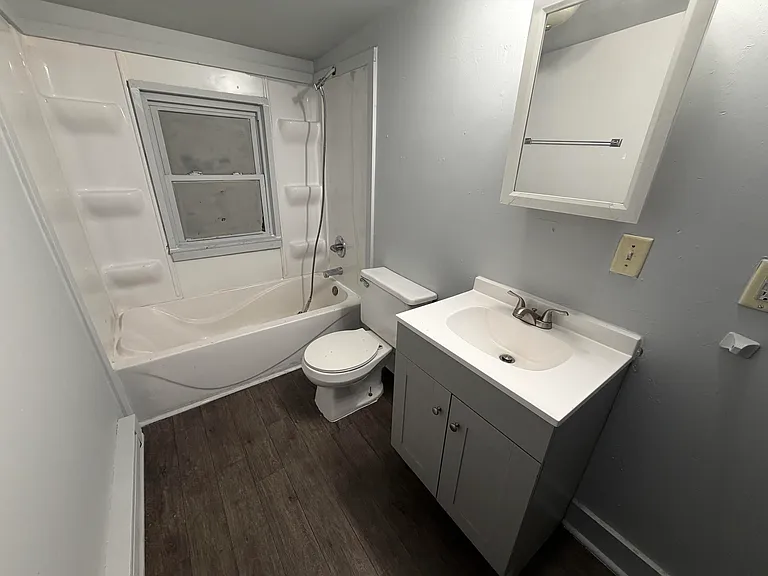 618 Porter St — Photo 4