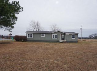 29982 Dustin Rd, Henryetta, OK 74437