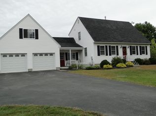 7036 Church St, Loudon, NH 03307