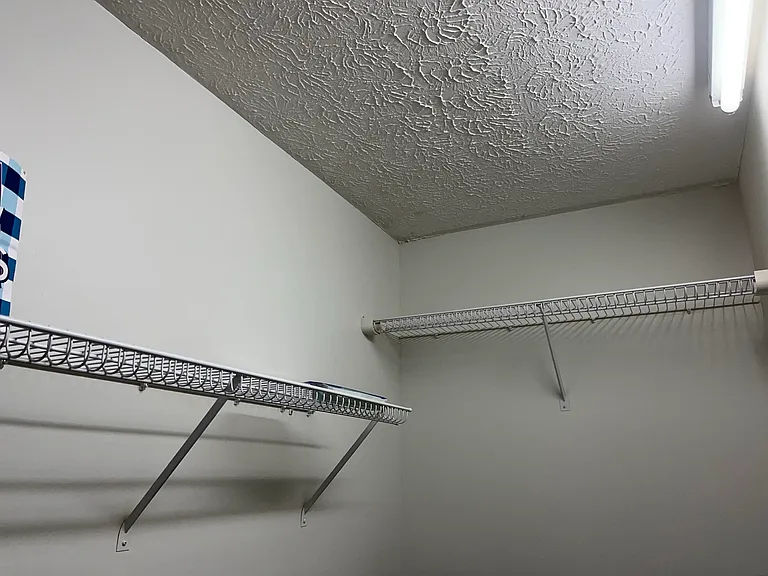 7754 Clearwater Ct — Photo 25