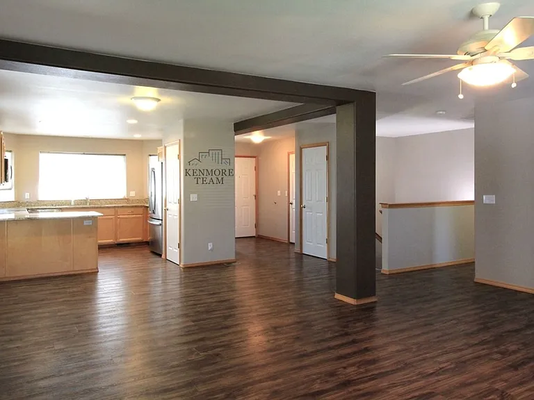 4108 S Waverly Pl — Photo 4