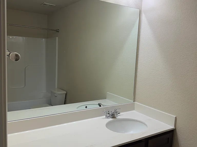 758 Independence Ave — Photo 10